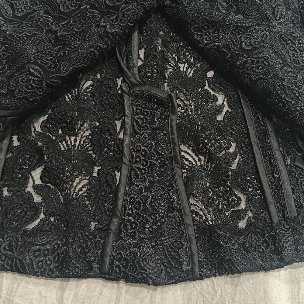 bebe Black Long Sleeve lace and satin blazer with detachable belt. Gorgeous! - Picture 11 of 11